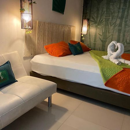 Hotel Vesta Boutique เนย์บา ภายนอก รูปภาพ